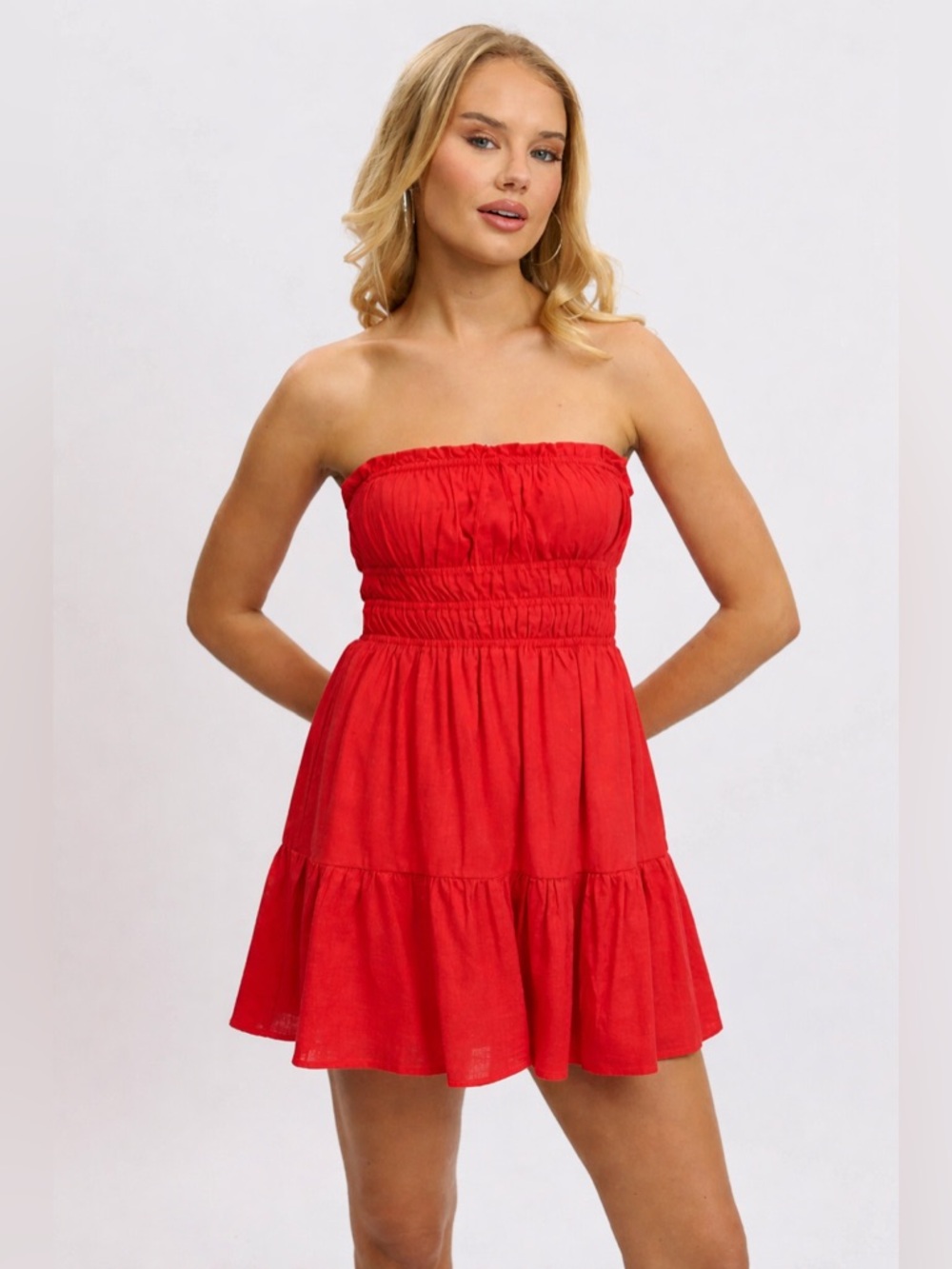 ◾️3/$25 Thirty Thirty LA Strapless Smocked Red Baby Doll Mini Dress